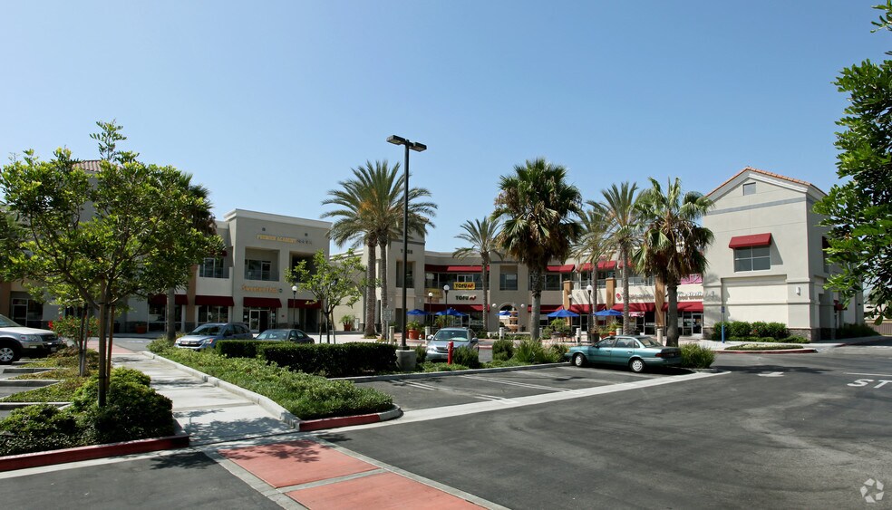 More Photos Of 11660-11710 South St, Artesia Unknown For Lease