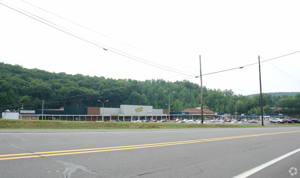 Primary Photo Of 20 Anthra Plaza Ctr, Ranshaw Unknown For Lease