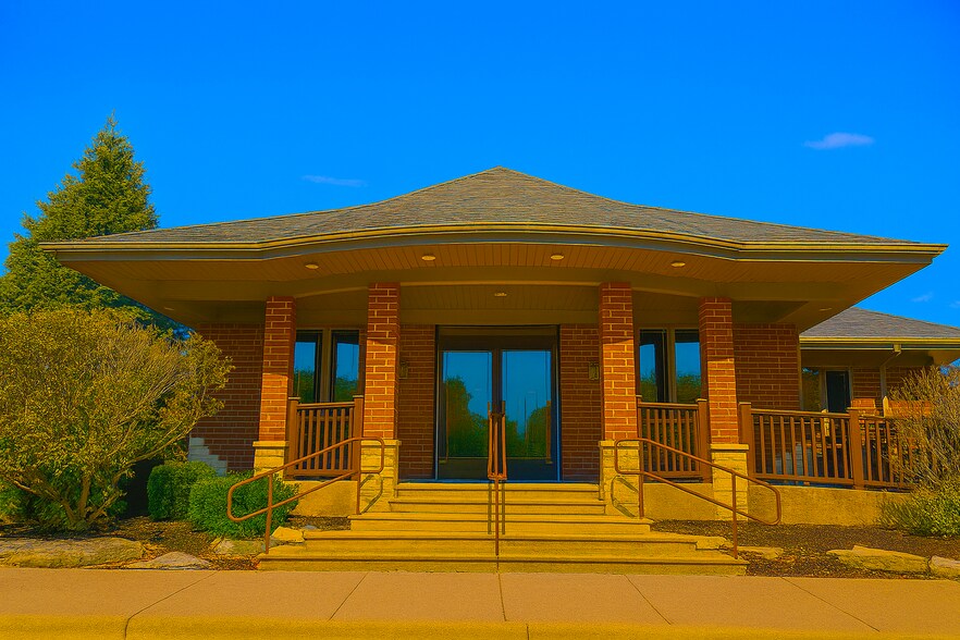 Primary Photo Of 3601 McDonough St, Joliet Office For Sale