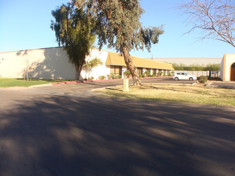 Primary Photo Of 1724 W 10th Pl, Tempe Warehouse For Lease