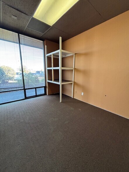 More Photos Of 2915 Kerner Blvd, San Rafael Service For Lease