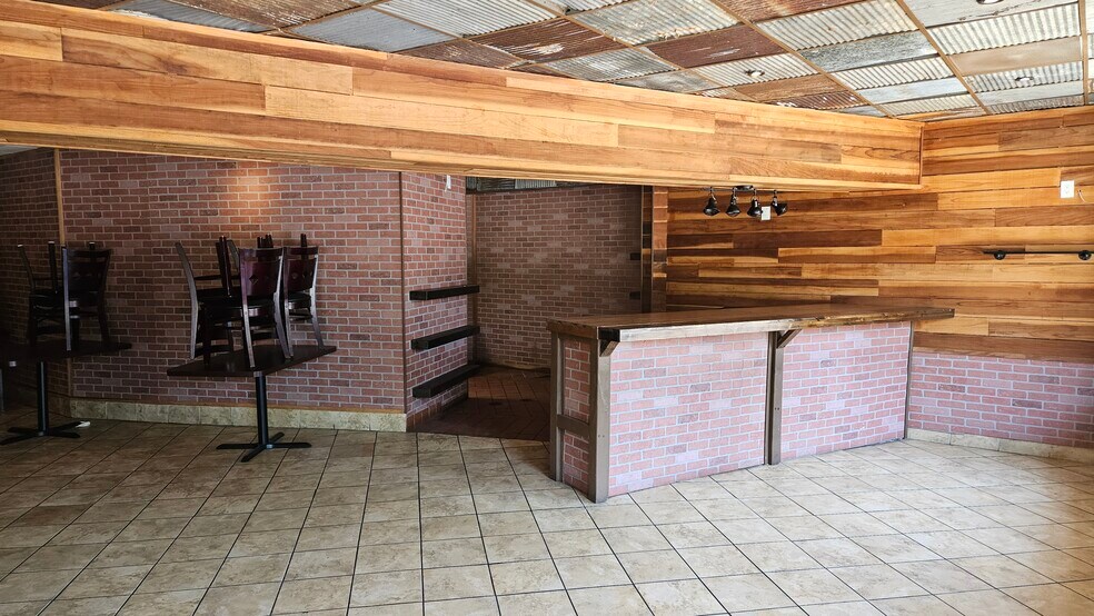 1545 Tully Rd, Modesto, CA 95350 Restaurant For Sale