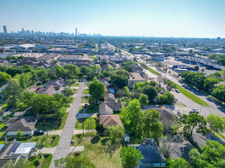 More Photos Of 3222 Jarvis St, Houston Land For Sale