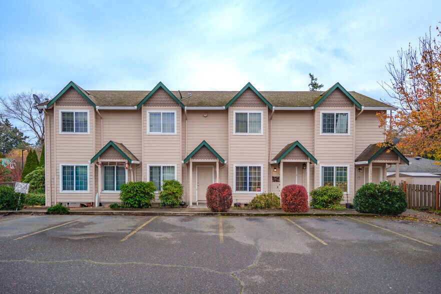 More Photos Of 14937 SE Stark St, Portland Apartments For Sale