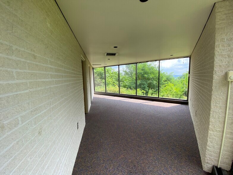 More Photos Of 55 Wyoming St, Pittsburgh Office Residential For Lease