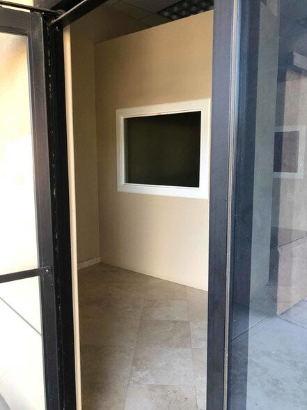 More Photos Of 80150 Hwy 111, Indio Unknown For Lease