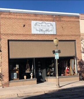 More Photos Of 1037 Main St, Evanston Storefront Retail Office For Sale