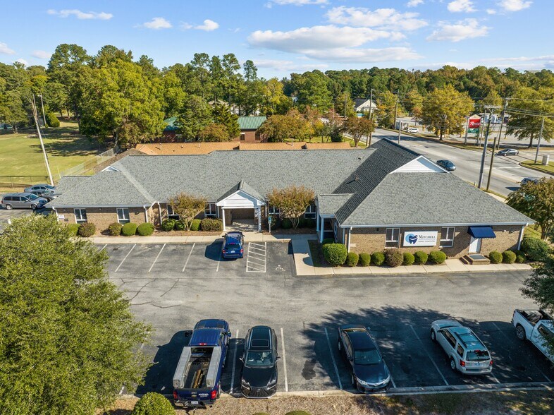 More Photos Of 2500 N Heritage St, Kinston Office For Lease