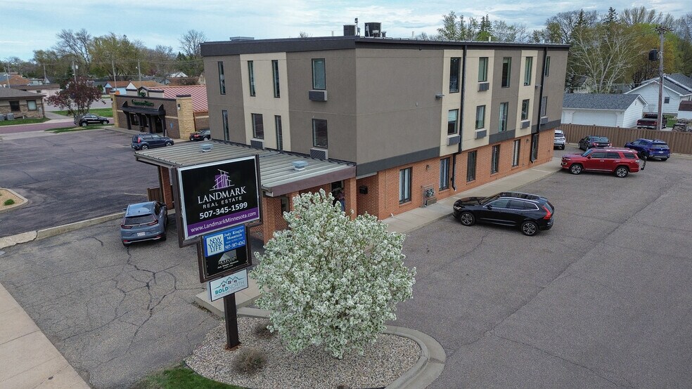 More Photos Of 931 E Madison Ave, Mankato Office Residential For Lease