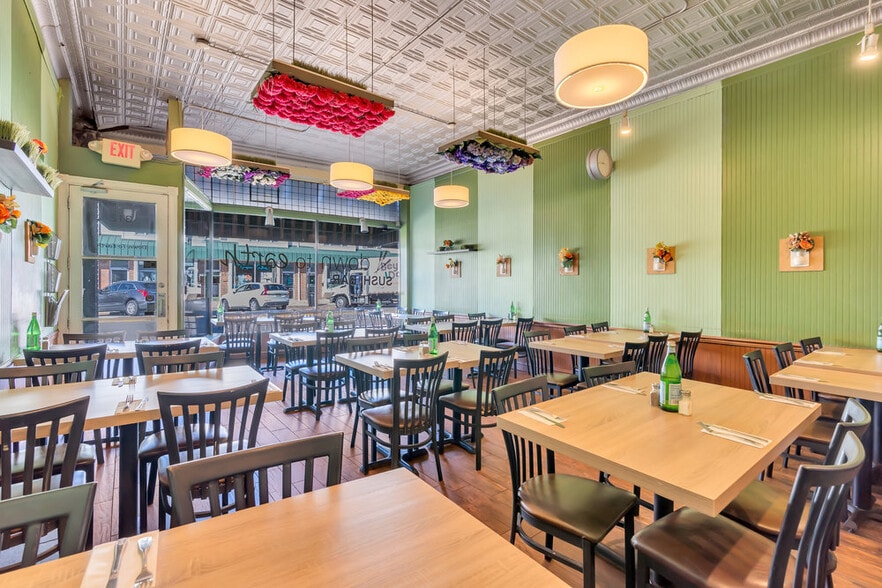 More Photos Of 312 Main St, Allenhurst Storefront For Lease