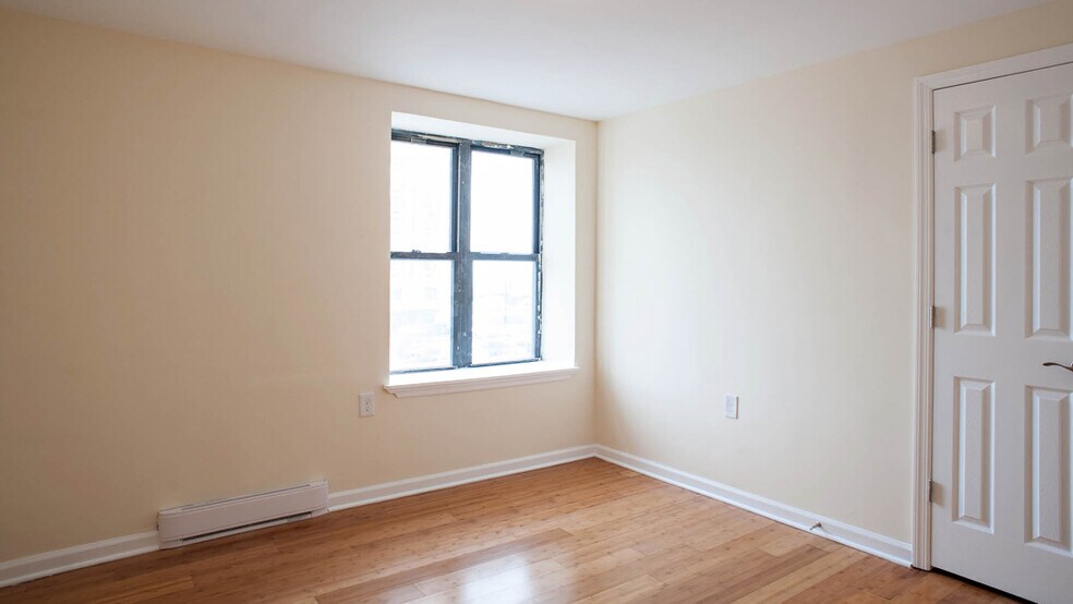 More Photos Of 200 Deal Lake Dr, Asbury Park Apartments For Sale