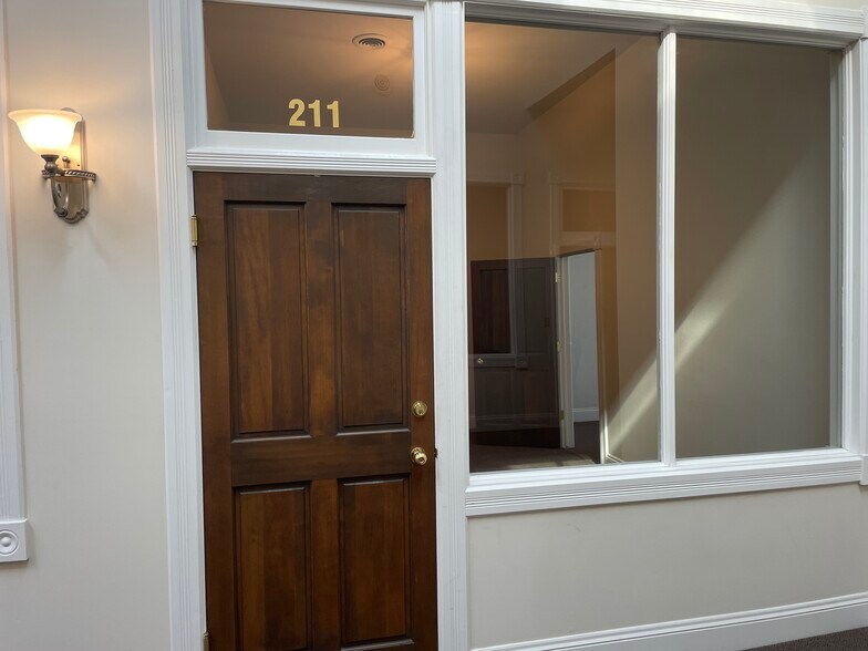 More Photos Of 226-228 S Union Ave, Pueblo Storefront Retail Office For Lease