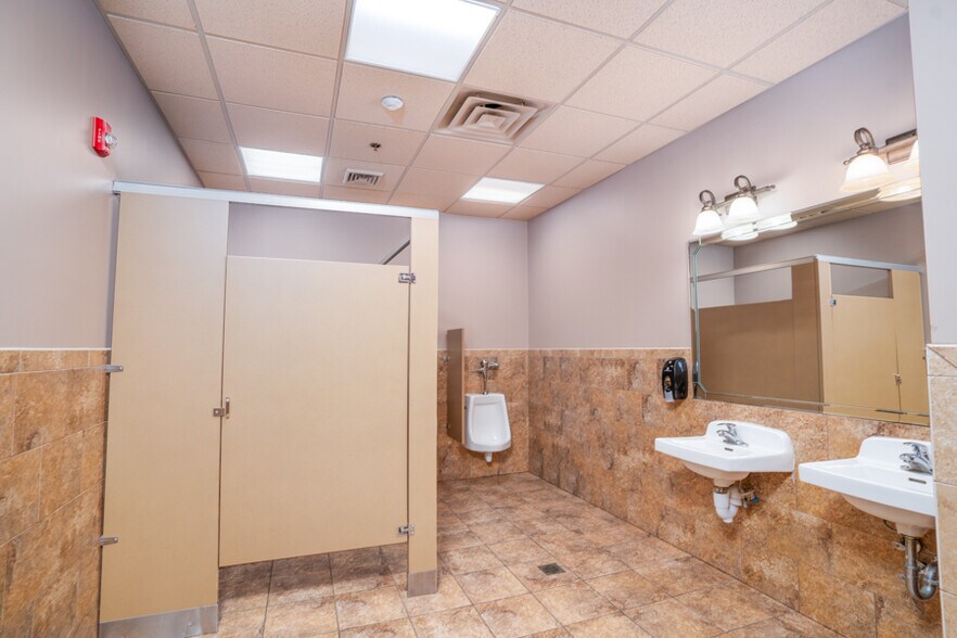 More Photos Of 142-146 E Main St, Ilion Lodge Meeting Hall For Sale