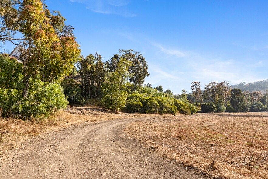 More Photos Of 5737 Bonsall Drive, Malibu Land For Sale
