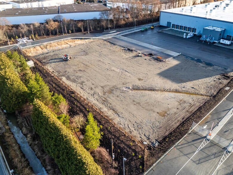 More Photos Of 7688 80 St, Delta Land For Lease