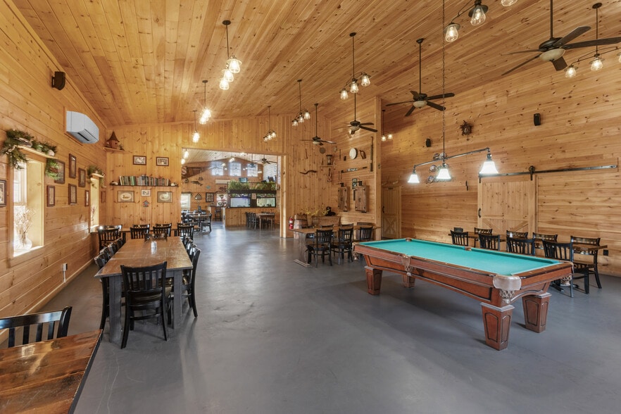 More Photos Of 304 Sutherland Rd, East Meredith Specialty For Sale