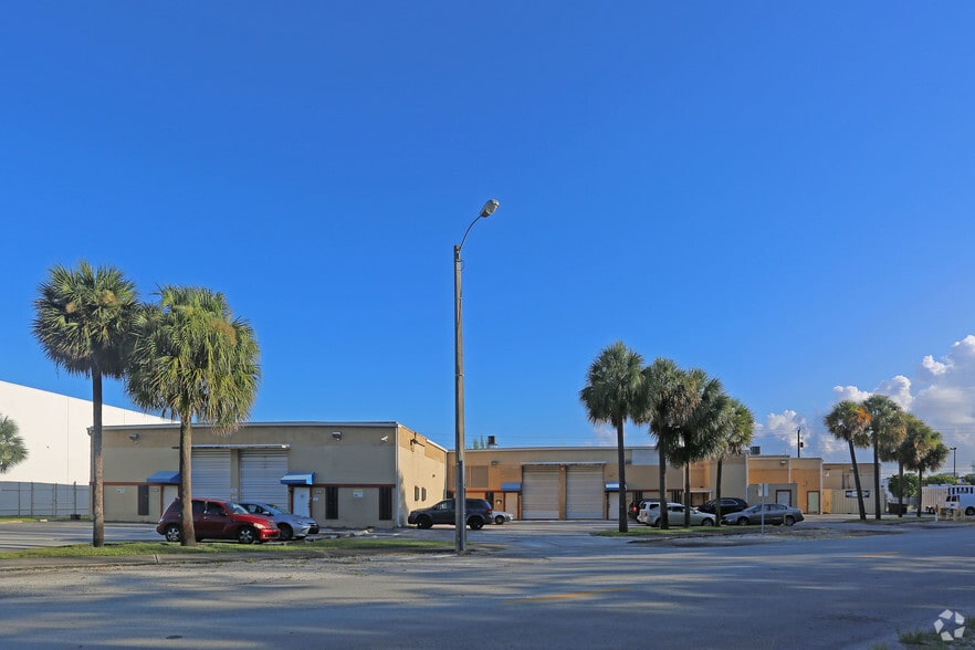 Primary Photo Of 1301-1357 NW 155th Dr, Miami Warehouse For Lease