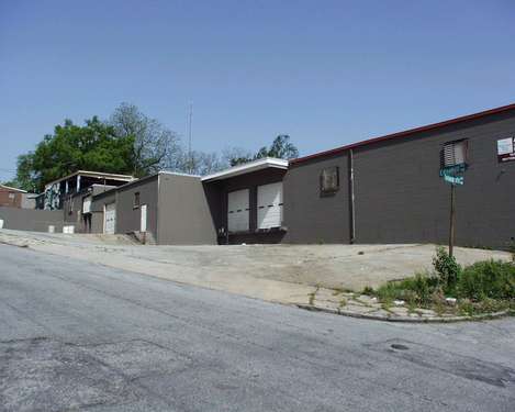 More Photos Of 686-690 11th St NW, Atlanta Warehouse For Lease