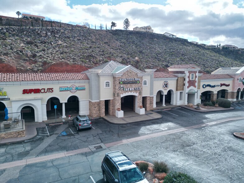 More Photos Of 250 N Red Cliffs Dr, St George Storefront For Lease