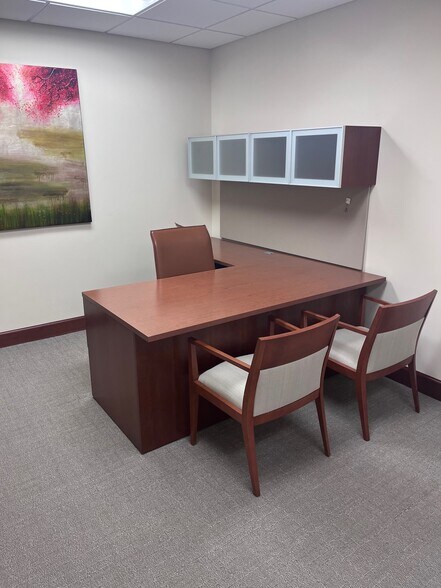 More Photos Of 3006 Mount Vernon Rd, Hurricane Office Residential For Sale