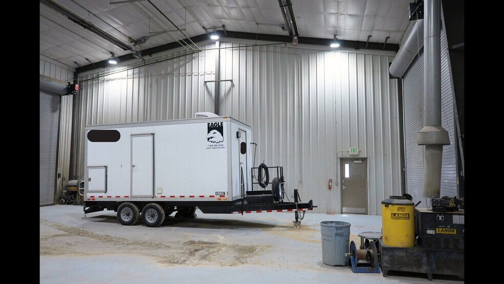 More Photos Of 45 Lagoon Rd, Rock Springs Warehouse For Lease