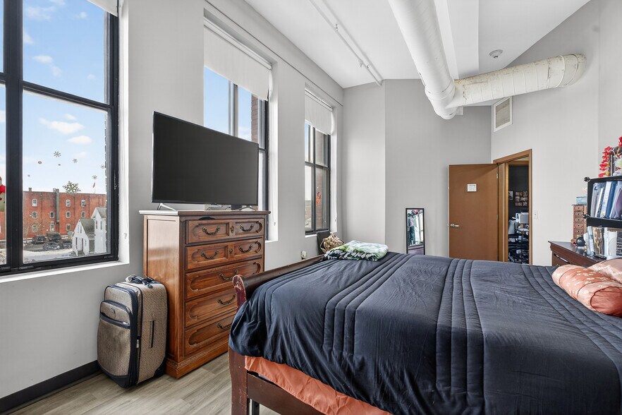 More Photos Of 27 Washington St, Westfield Apartments For Sale