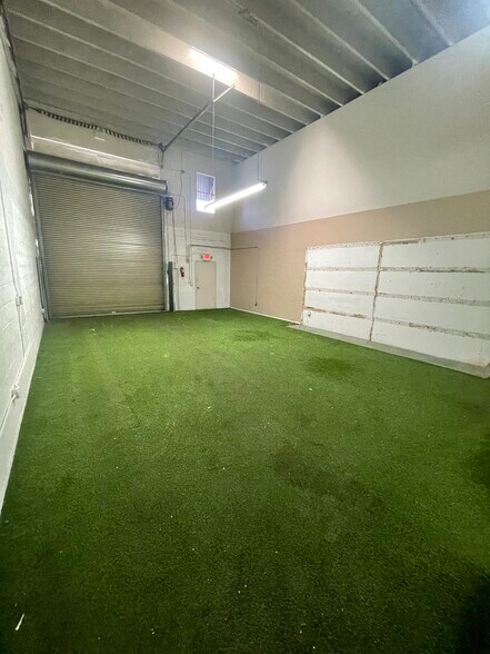 More Photos Of 25 E 4th St, Hialeah Office For Lease