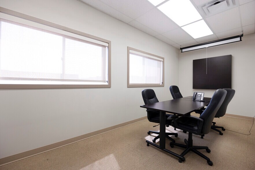 More Photos Of 380 Taiganova Cres, Fort McMurray Warehouse For Lease