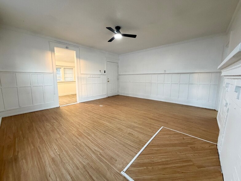 More Photos Of 324 N Orange St, New Smyrna Beach Multifamily For Sale