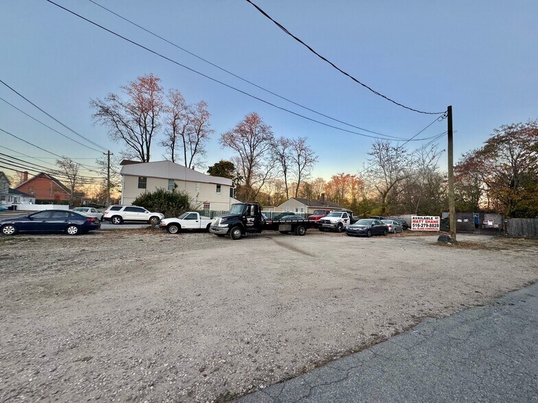 More Photos Of 241-267 Albany Ave, Amityville Land For Sale