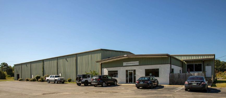 More Photos Of 1438 Highway 96, Burns Warehouse For Lease