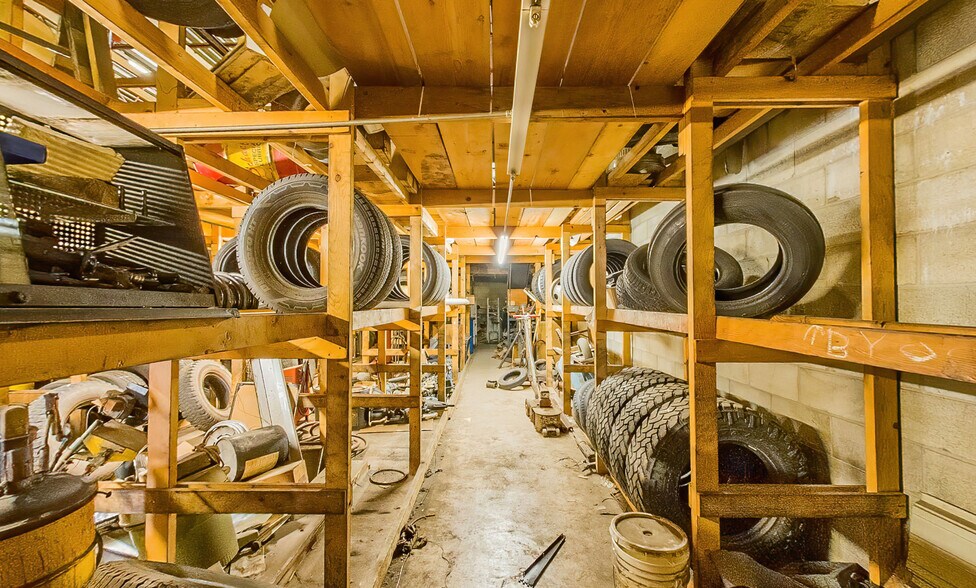 More Photos Of 765 Columbia Blvd, Bloomsburg Auto Repair For Sale