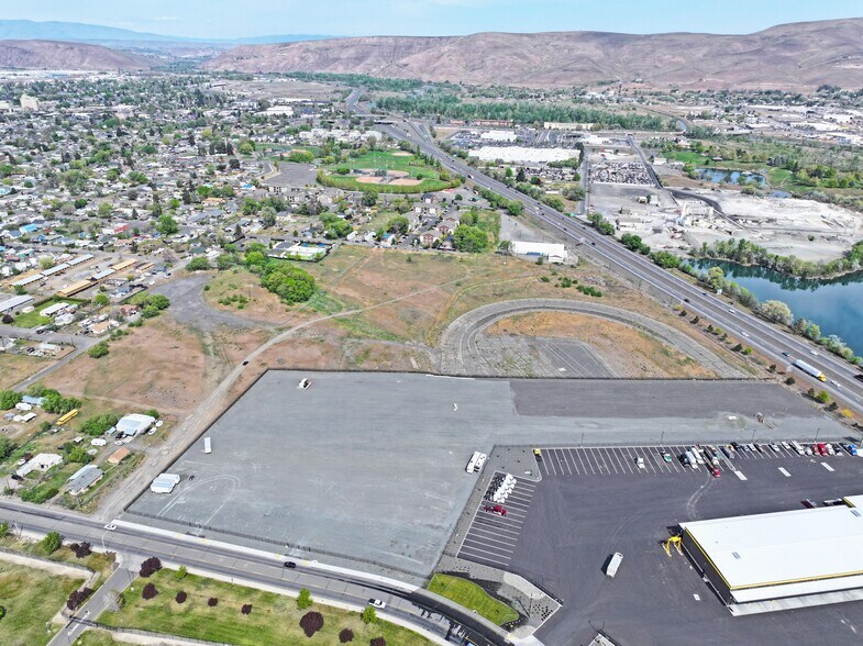 More Photos Of 1600 Pacific Ave, Yakima Land For Sale