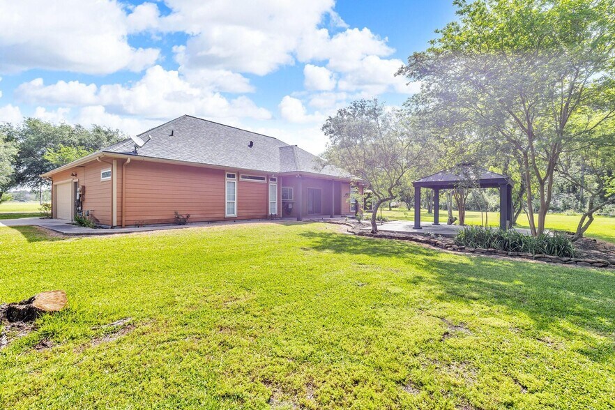 More Photos Of 19019 FM 2100, Crosby Land For Sale