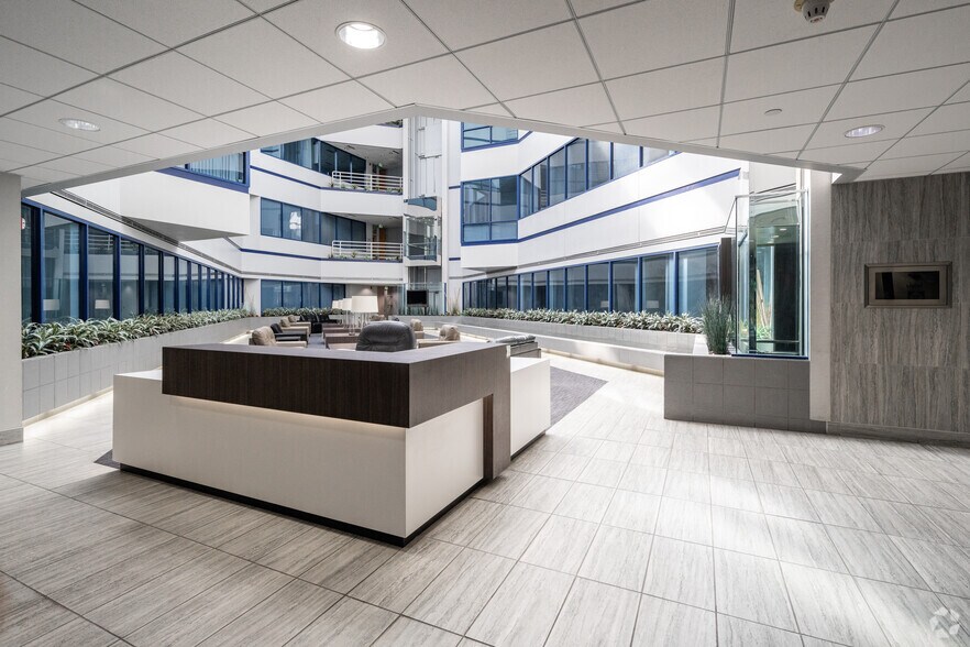 More Photos Of 1330 Inverness Dr, Colorado Springs Office For Lease