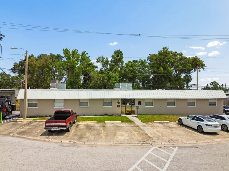 Primary Photo Of 1760-1770 Calumet St, Clearwater Warehouse For Lease