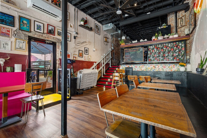 More Photos Of 2614 W Cary St, Richmond Freestanding For Sale