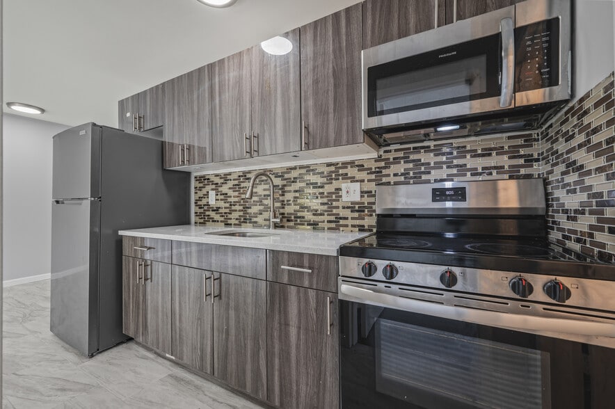 More Photos Of 25 St Stephen St, Bridgeport, Ct, Bridgeport Apartments For Sale