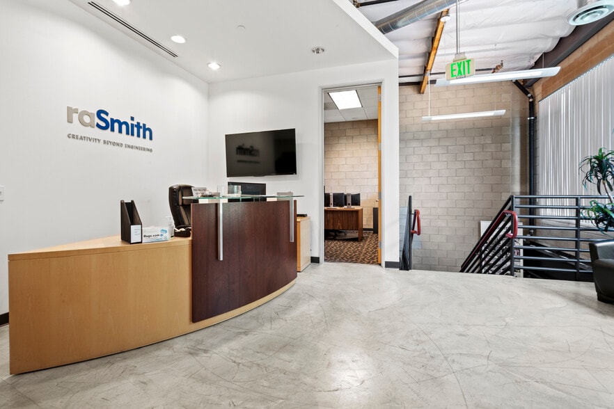 More Photos Of 8911 Research Dr, Irvine Office For Lease
