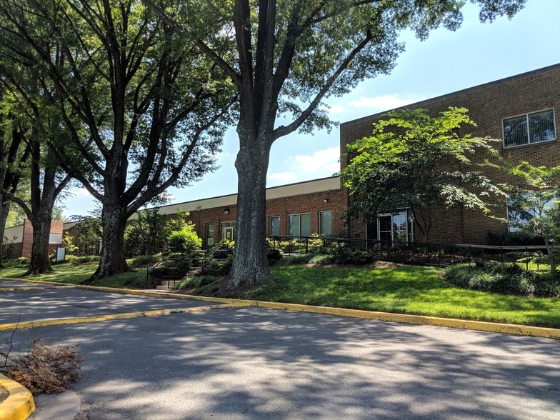 Primary Photo Of 11425 Isaac Newton Sq, Reston Office For Lease