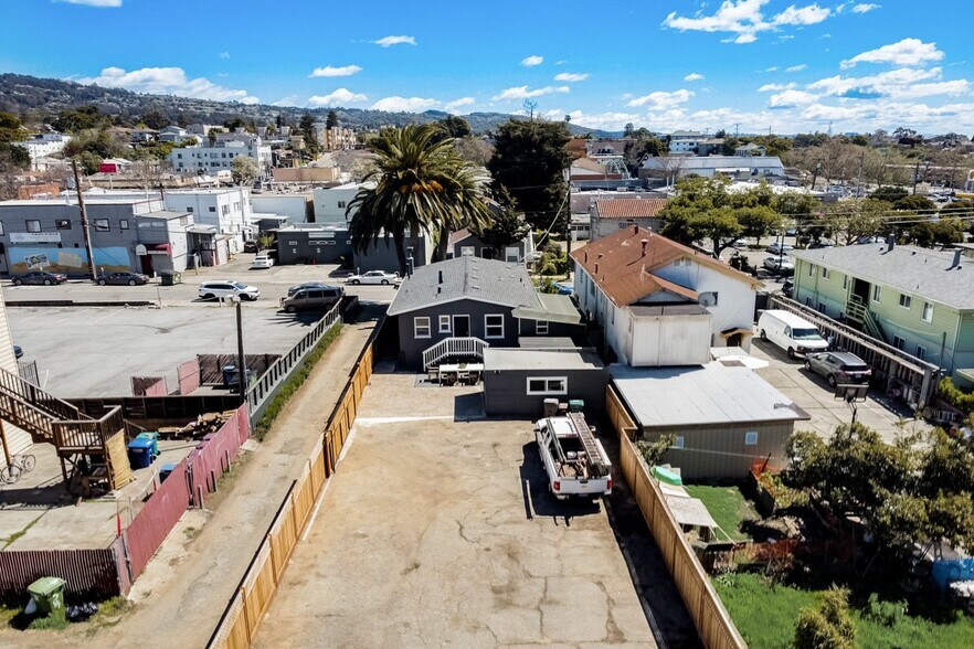 More Photos Of 3435 Dimond Ave, Oakland Land For Sale