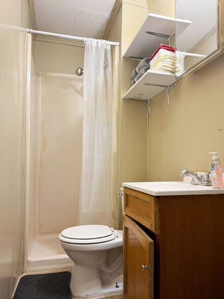 More Photos Of 607 W Wilson St, Borger Apartments For Sale
