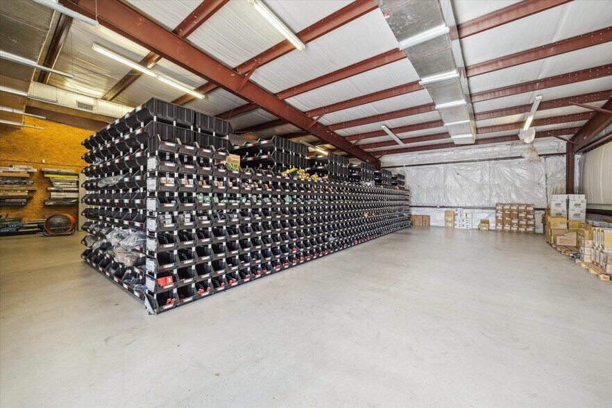 More Photos Of 16920 Mathis Church Rd, Houston Flex For Sale