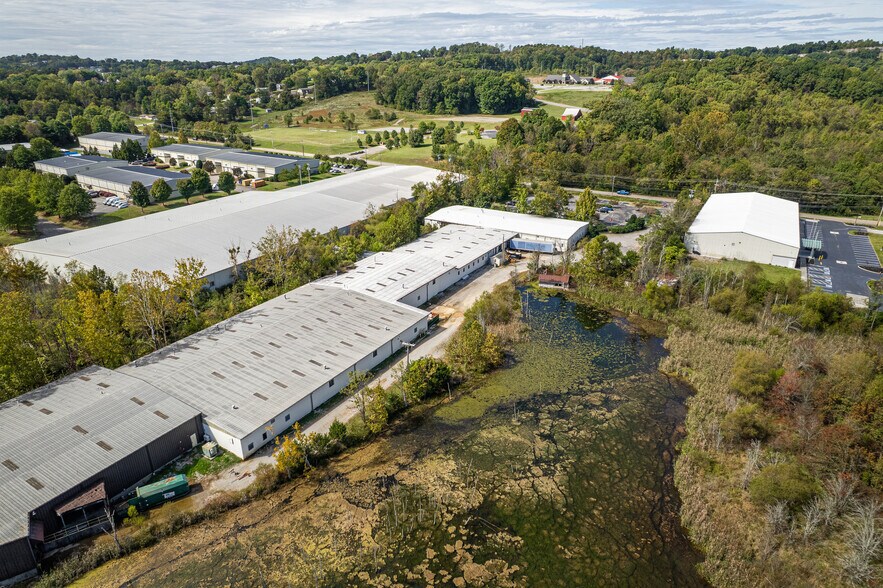 More Photos Of 11110 Gilbert Dr, Knoxville Distribution For Sale