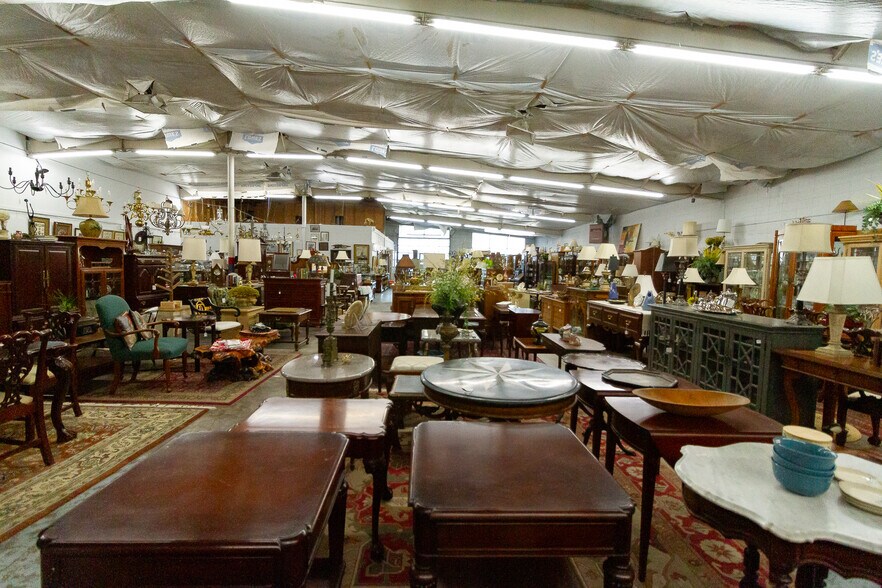 More Photos Of 512 Tift Ave S, Tifton Freestanding For Sale