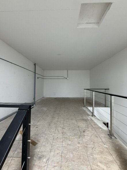 More Photos Of 3606 E Wellesley Ave, Spokane Service For Lease