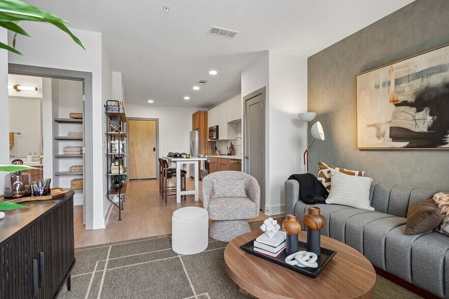 More Photos Of 3558 Elm St, Atlanta Apartments For Lease