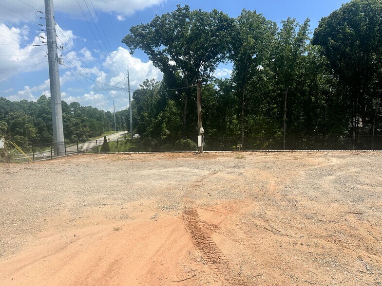 More Photos Of 5435 Mashburn Dr, Cumming Land For Lease