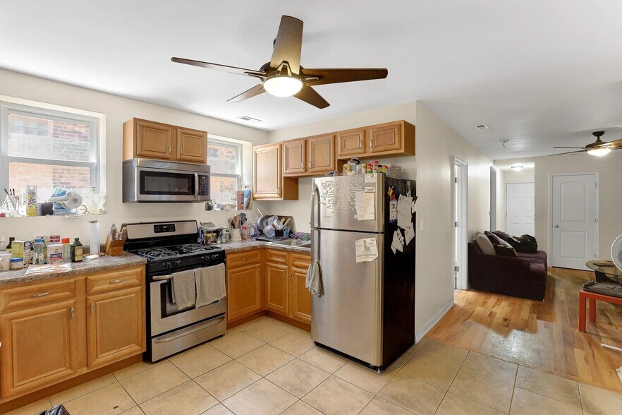 More Photos Of 1665 W Fullerton Ave, Chicago Land For Sale