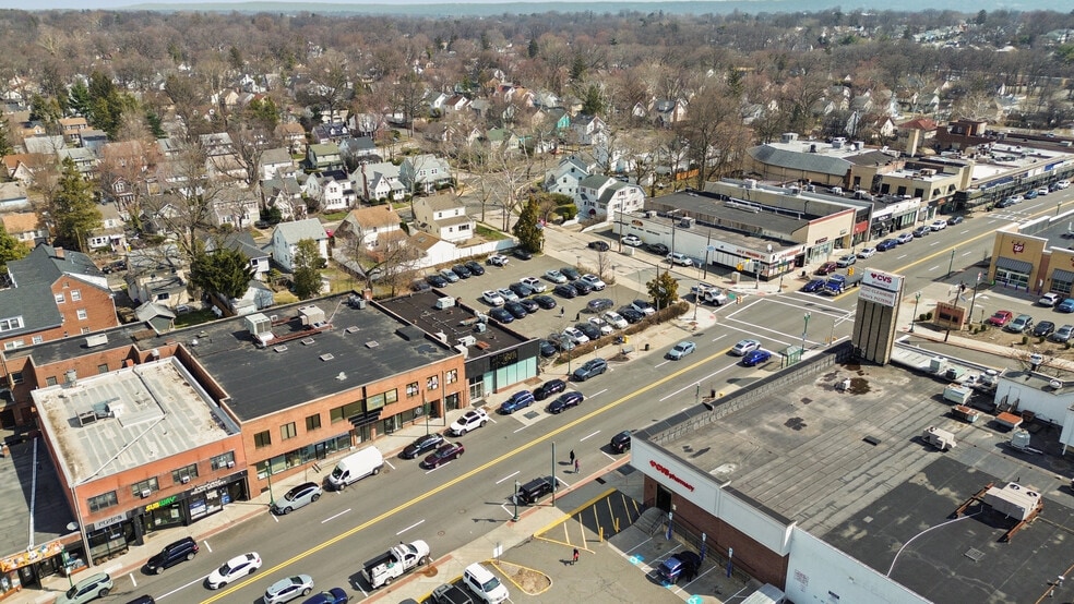 More Photos Of 545-553 Cedar Ln, Teaneck Office For Sale